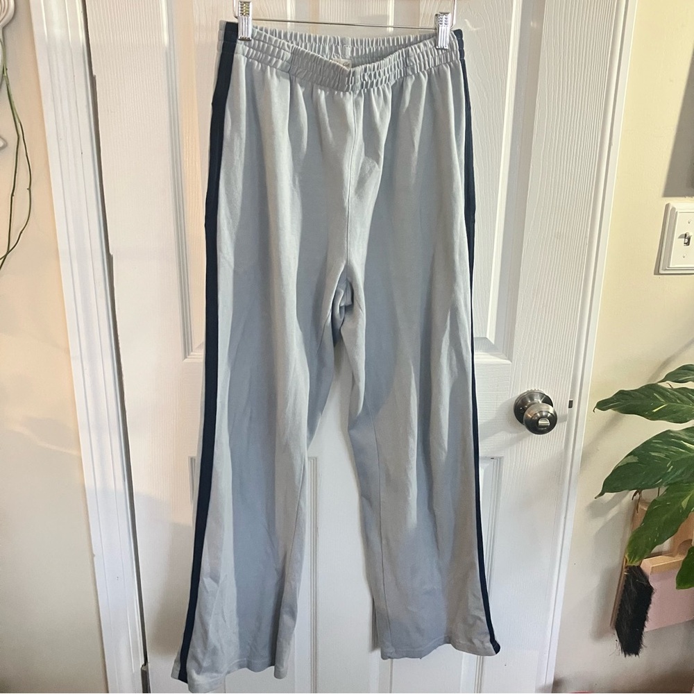 brandy melville anastasia pants blue with navy stripes